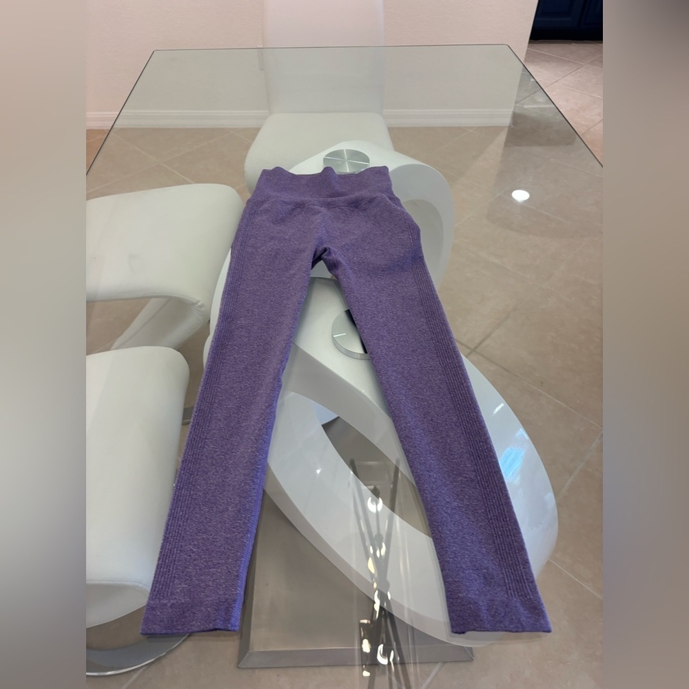 Purple Woman’s Leggings Small